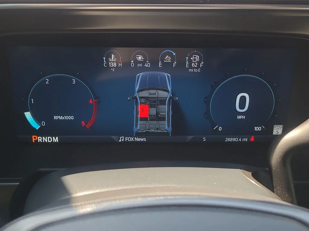 Used 2025 Gray Ford Platinum image 6