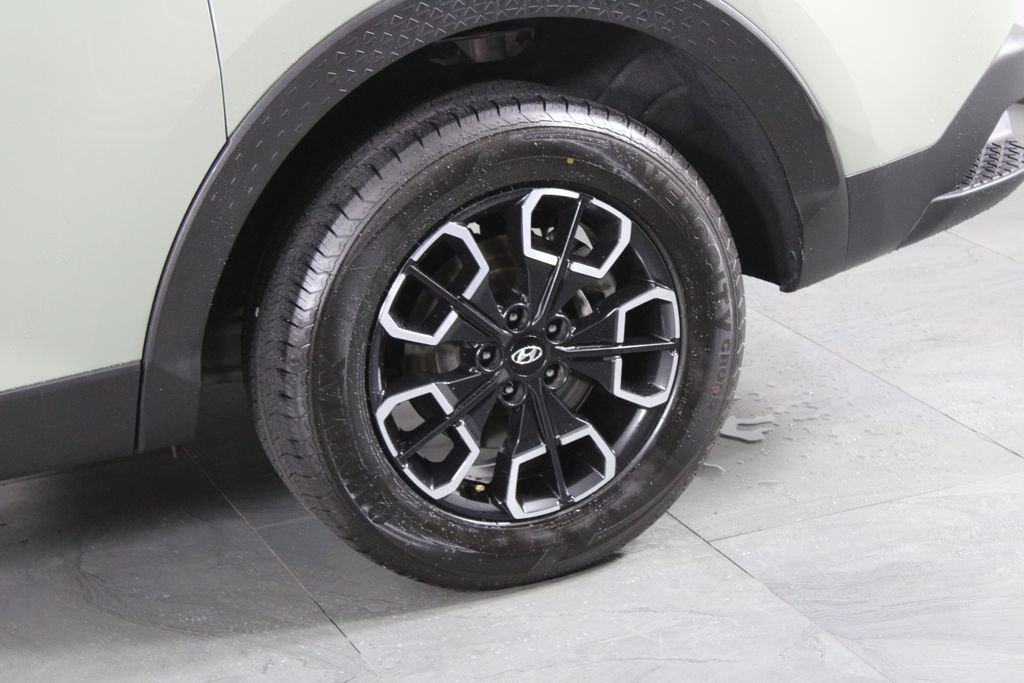 Certified Used 2024 Green Hyundai SEL image 15