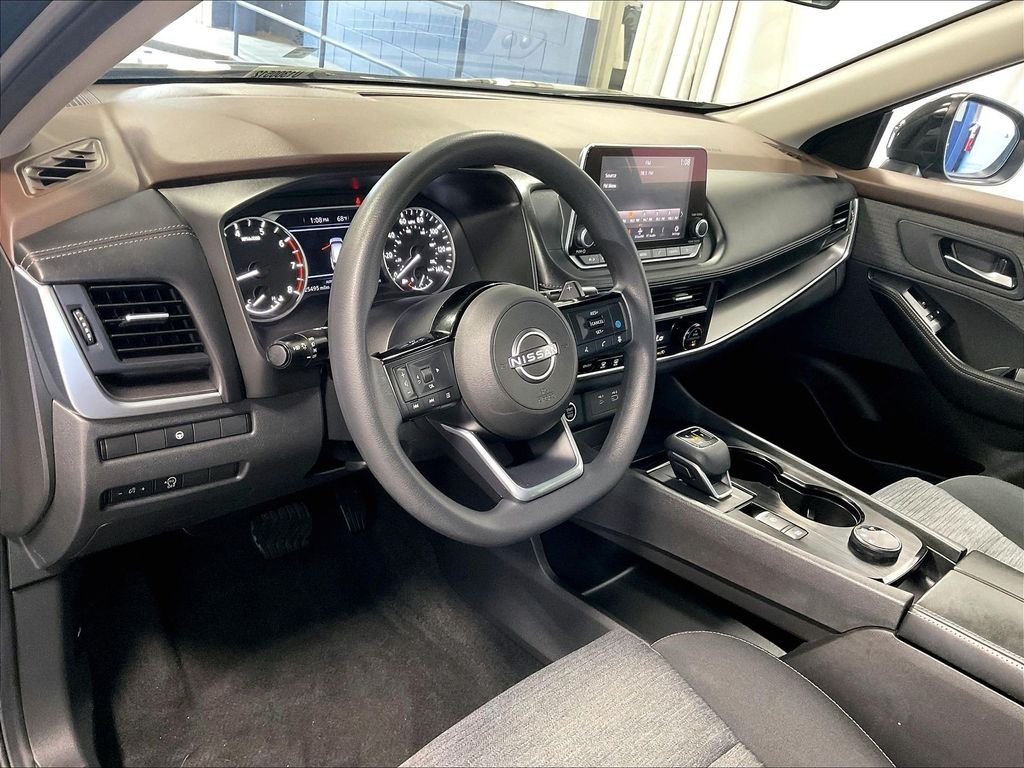 Used 2023 Black Nissan SV image 8