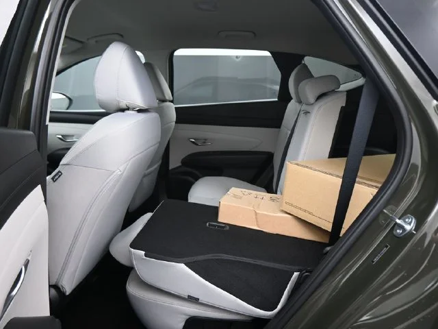 Used 2026 Green Hyundai SEL image 15