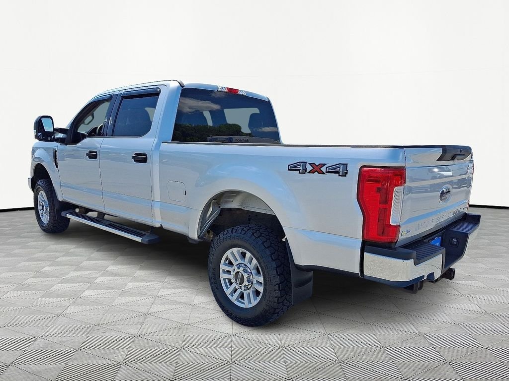 Used 2018 Silver Ford XLT image 5
