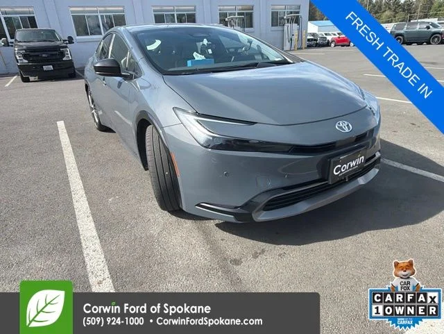 2024 Toyota Prius XLE AWD's photo