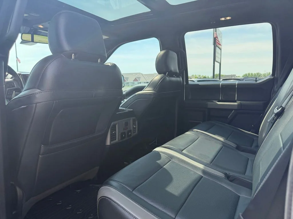 Used 2018  Ford Raptor image 26
