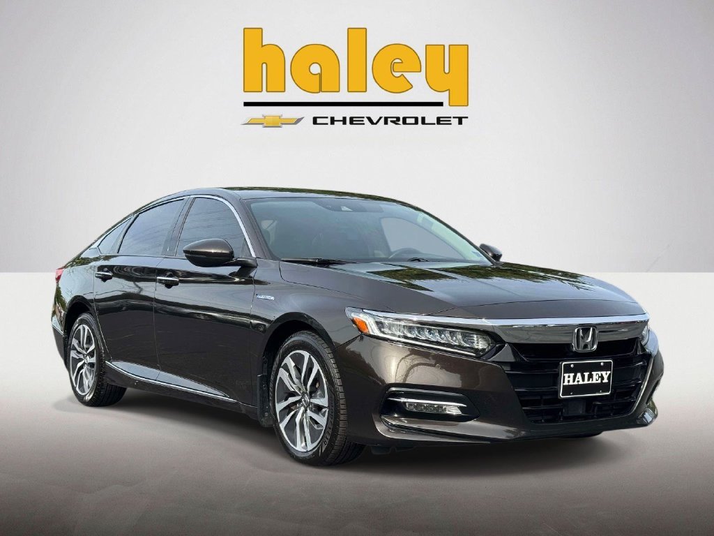 Used 2018 Black Honda Touring image 1