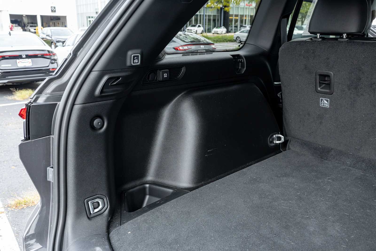 Used 2024 Baltic Gray Metallic Clearcoat Jeep Limited image 34