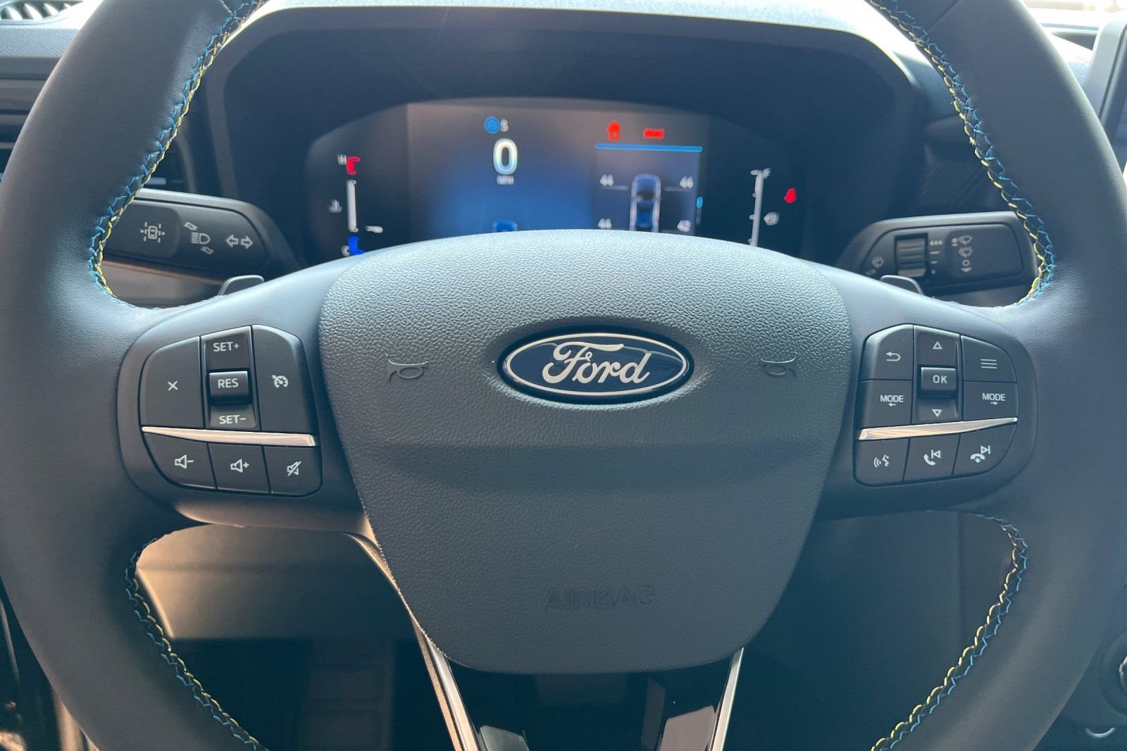New 2025 Shadow Black Ford Lobo™ image 21