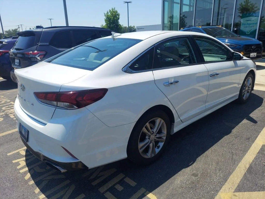 Used 2019 White Hyundai SEL image 8