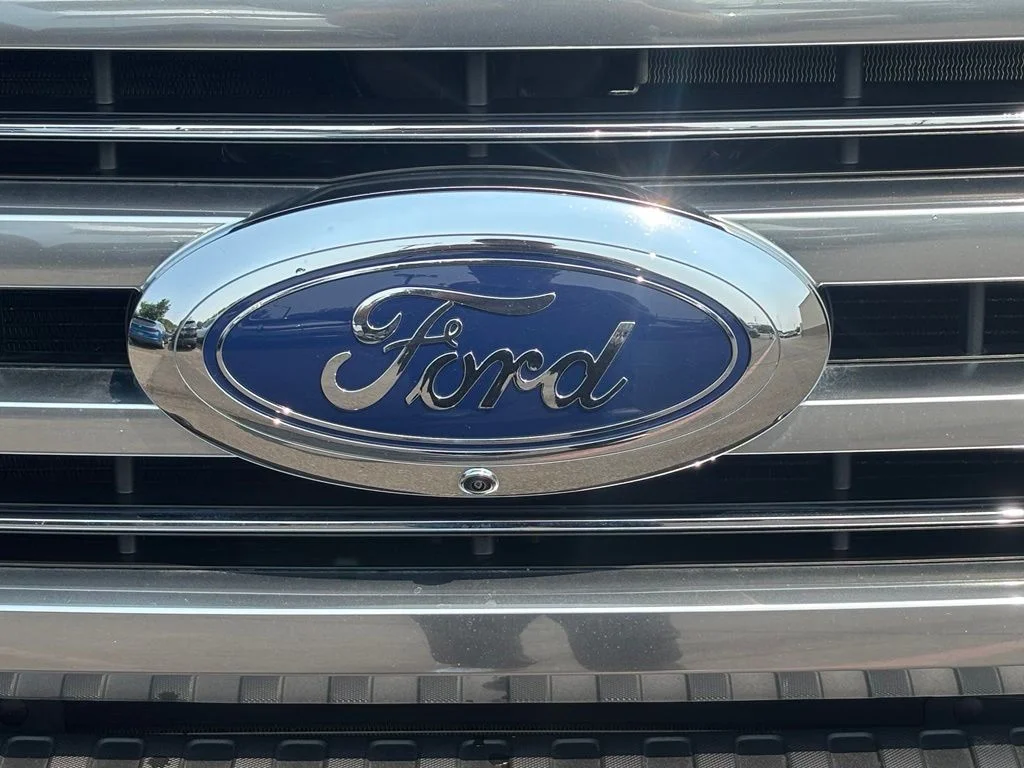 Used 2026 Black Ford Platinum image 39