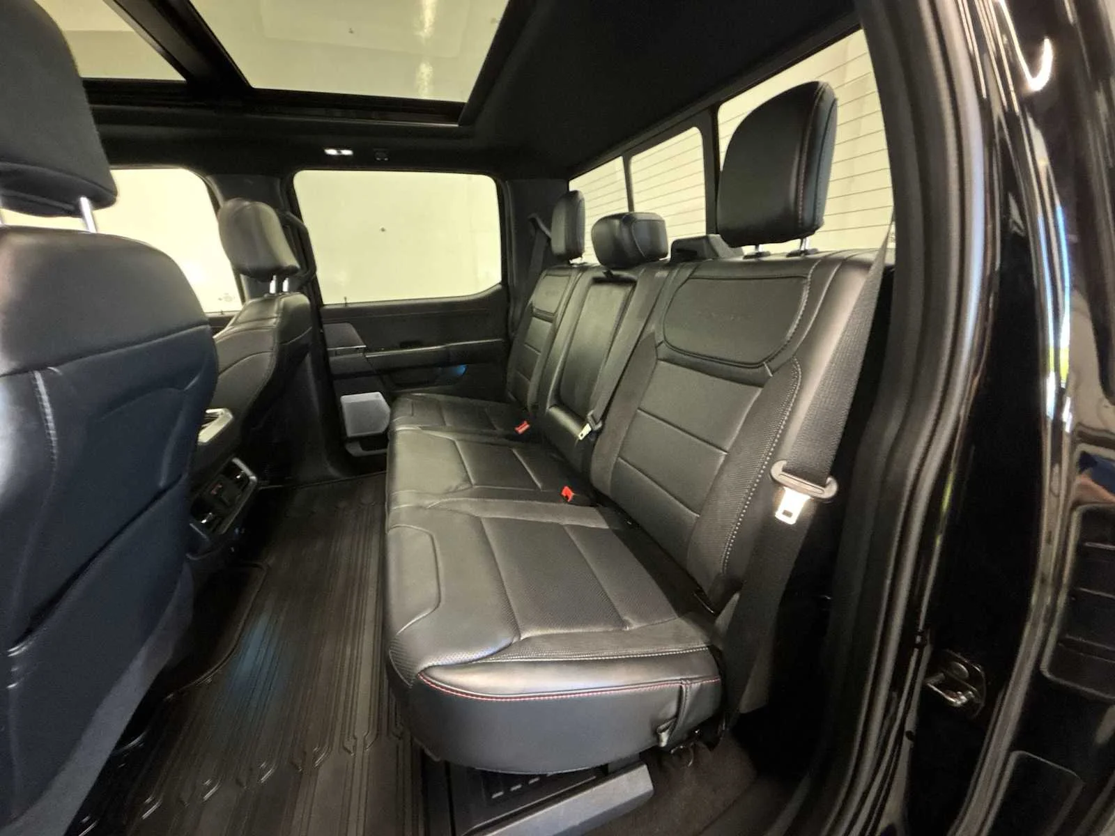 Used 2024 Agate Black Metallic Ford Raptor image 25