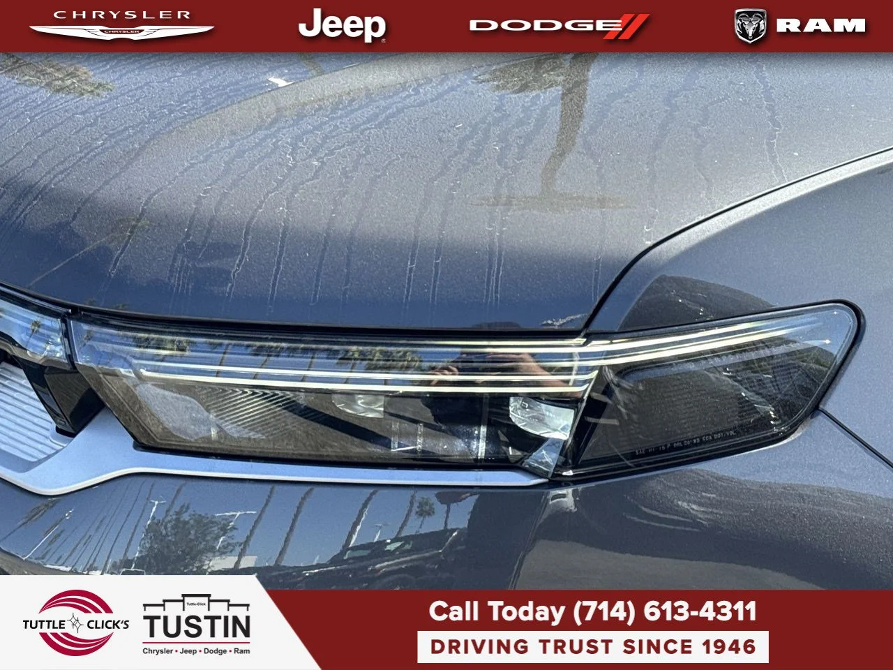 New 2026 Baltic-Gray Metallic Clear-Coat Exterior Paint Jeep 4DR 2WD image 13