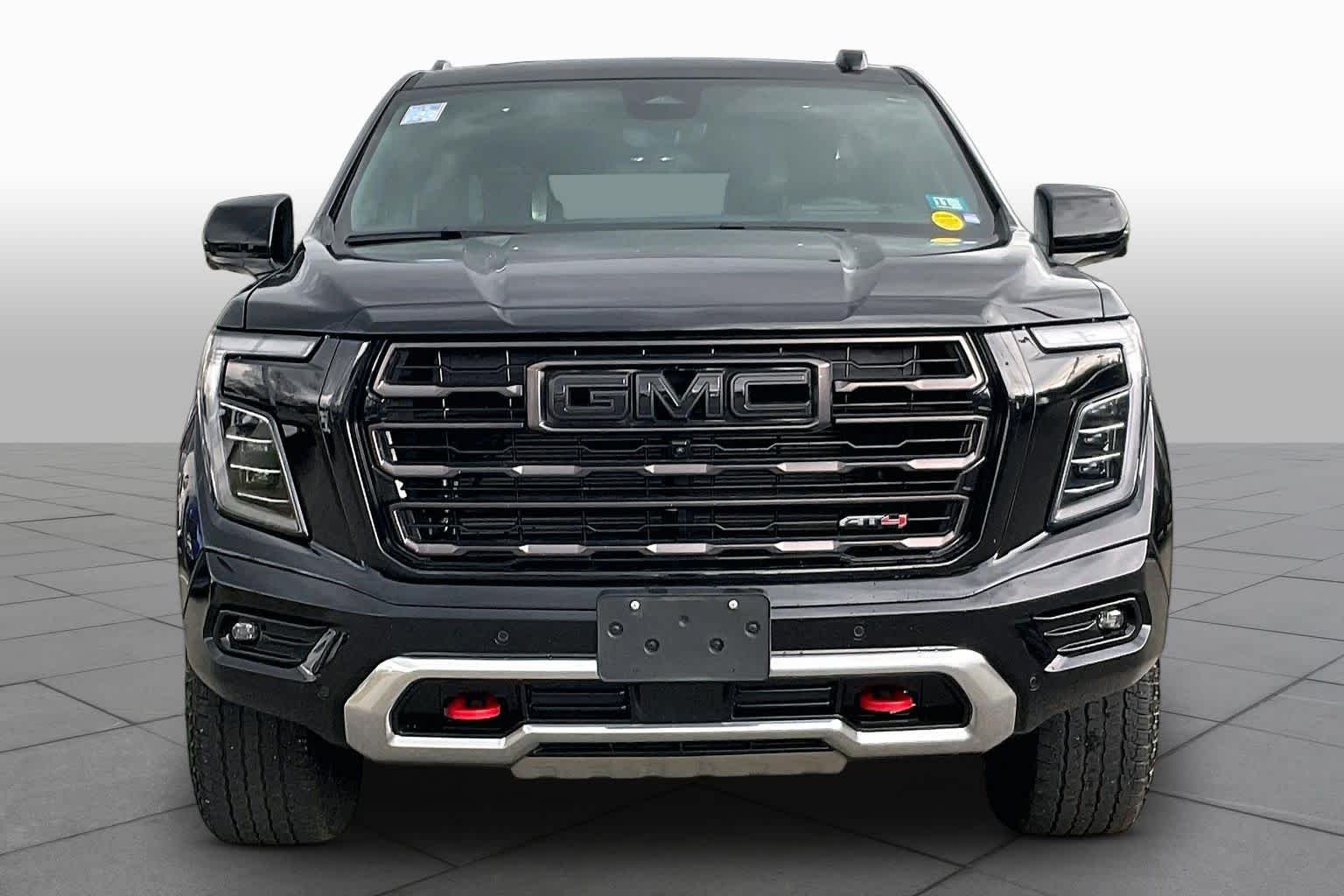 Used 2025 Onyx Black GMC AT4 Ultimate image 3