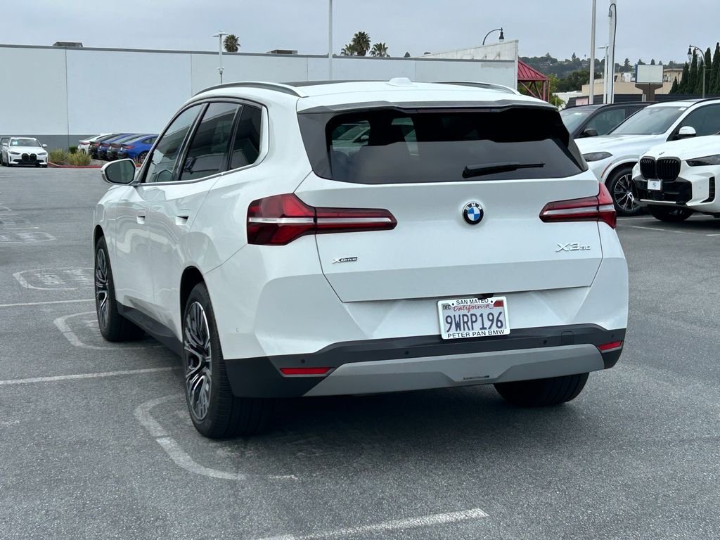 Used 2026 Alpine White BMW 30 xDrive image 3