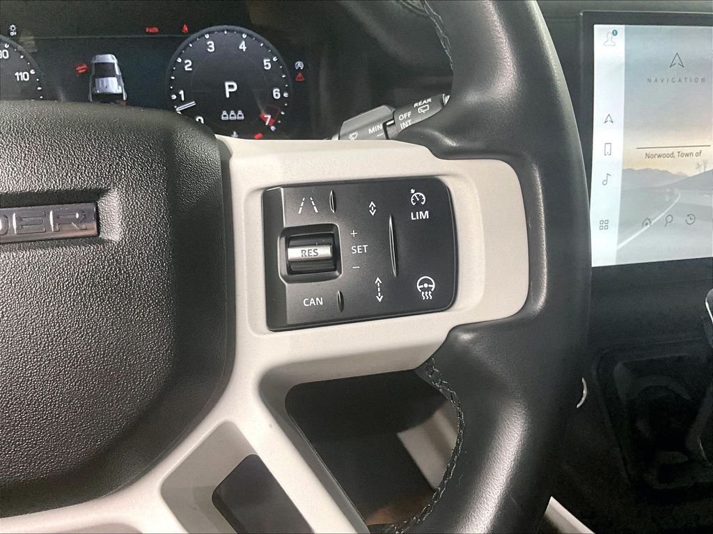 Used 2025 Black Land Rover S image 24