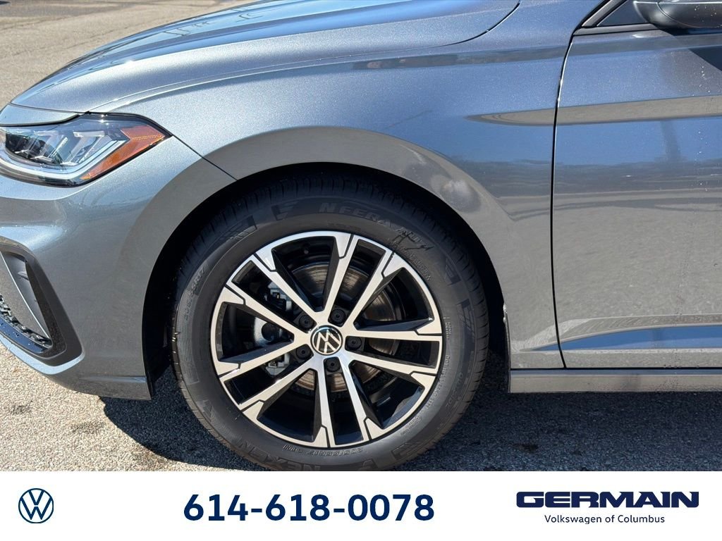 2026 Volkswagen Jetta Sport - Photo 12