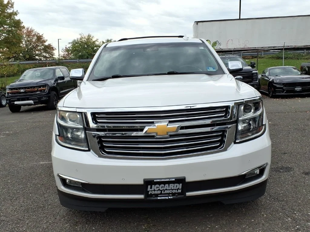 Used 2018 Chevrolet Suburban Premier with VIN 1GNSKJKC2JR304306 for sale in Watchung, NJ