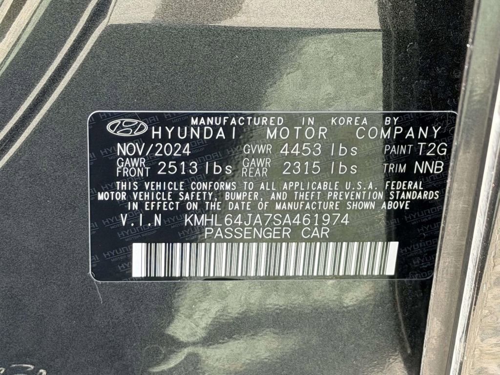Used 2025 Portofino Gray Hyundai SEL image 27