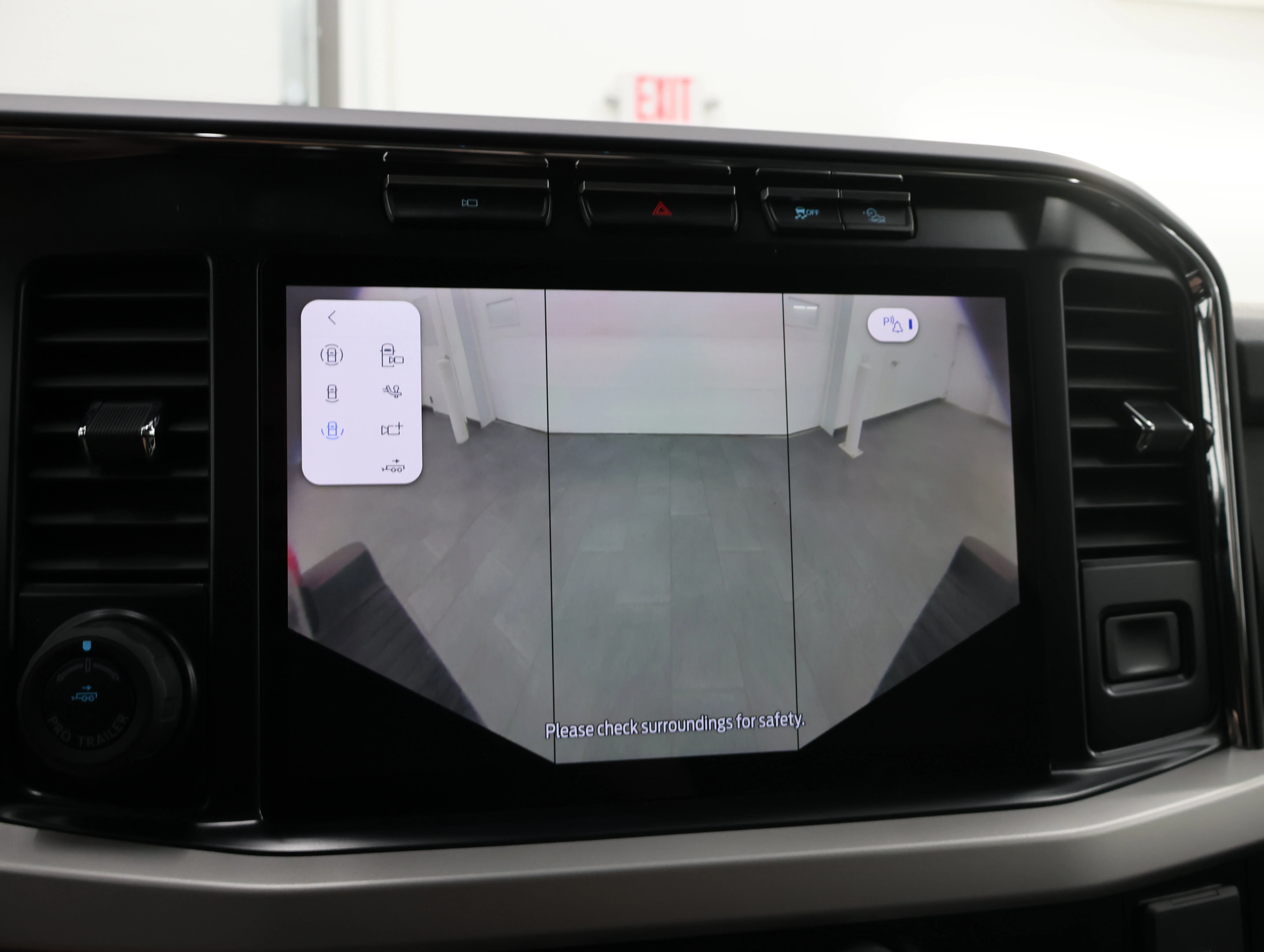 Used 2023 Carbonized Gray Metallic Ford XLT image 18