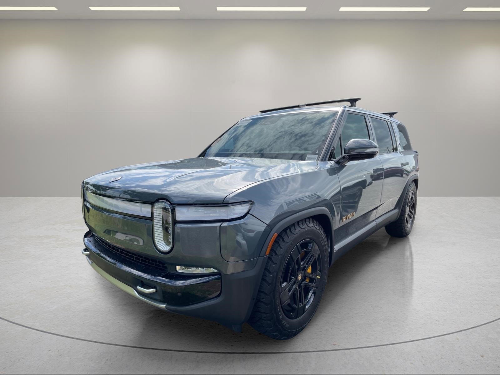 2022 Rivian R1S Launch Edition's photo