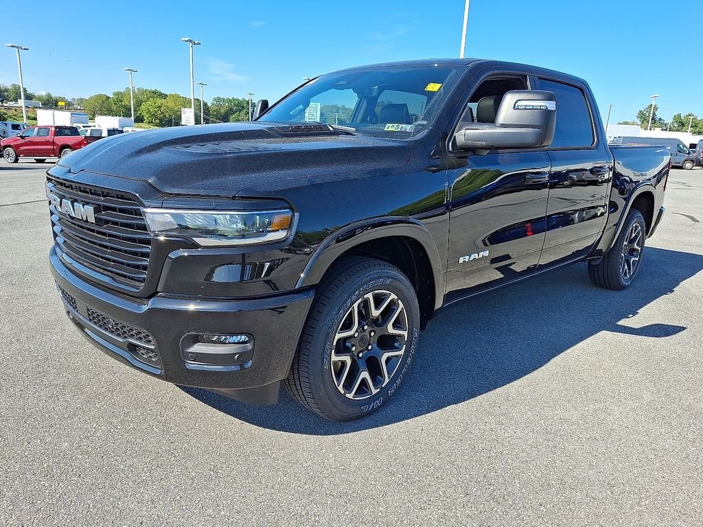 New 2026 Diamond Black Crystal Pearl-Coat Exterior Paint RAM Laramie image 2