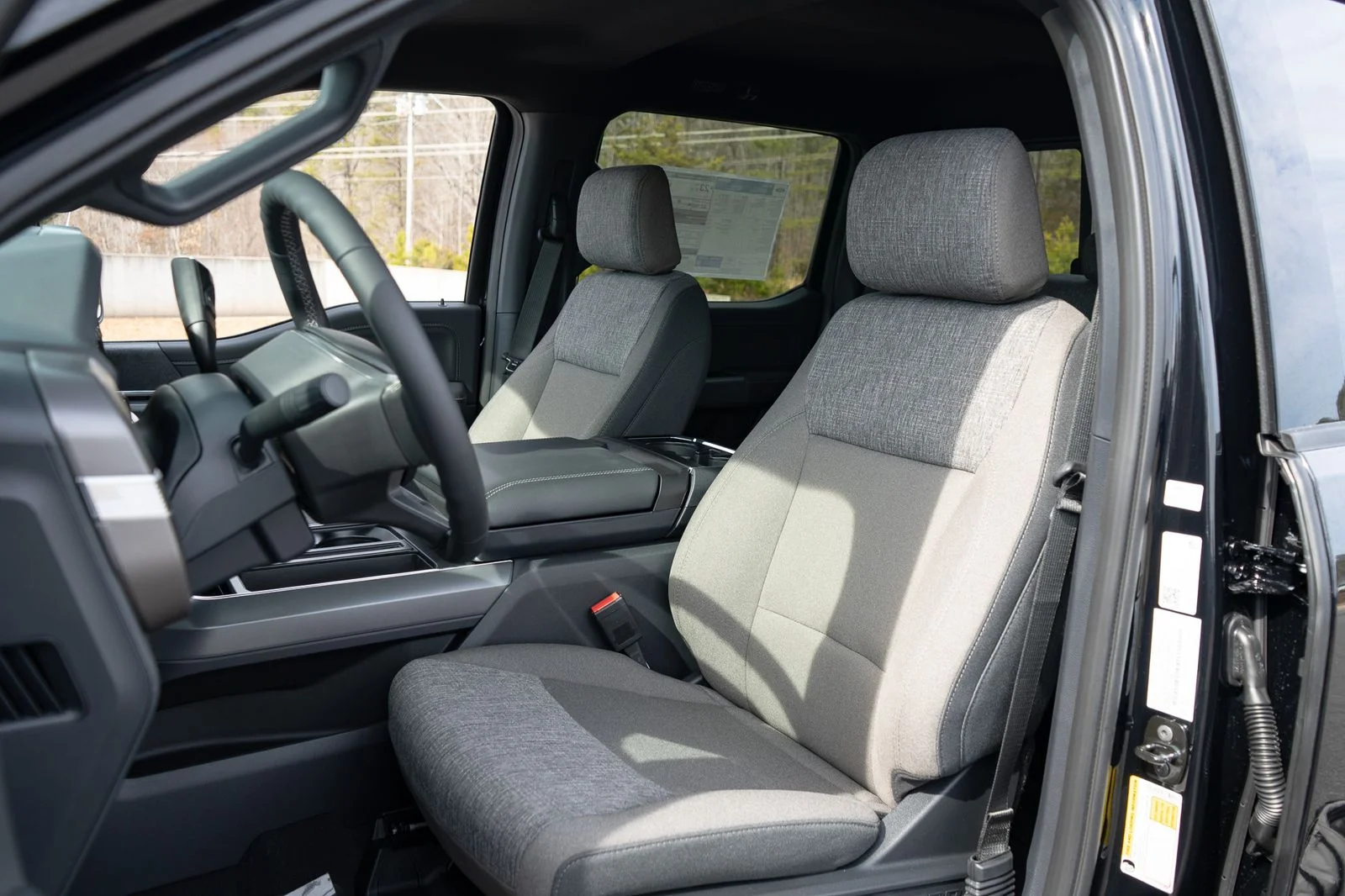New 2026 Black Ford XLT image 15