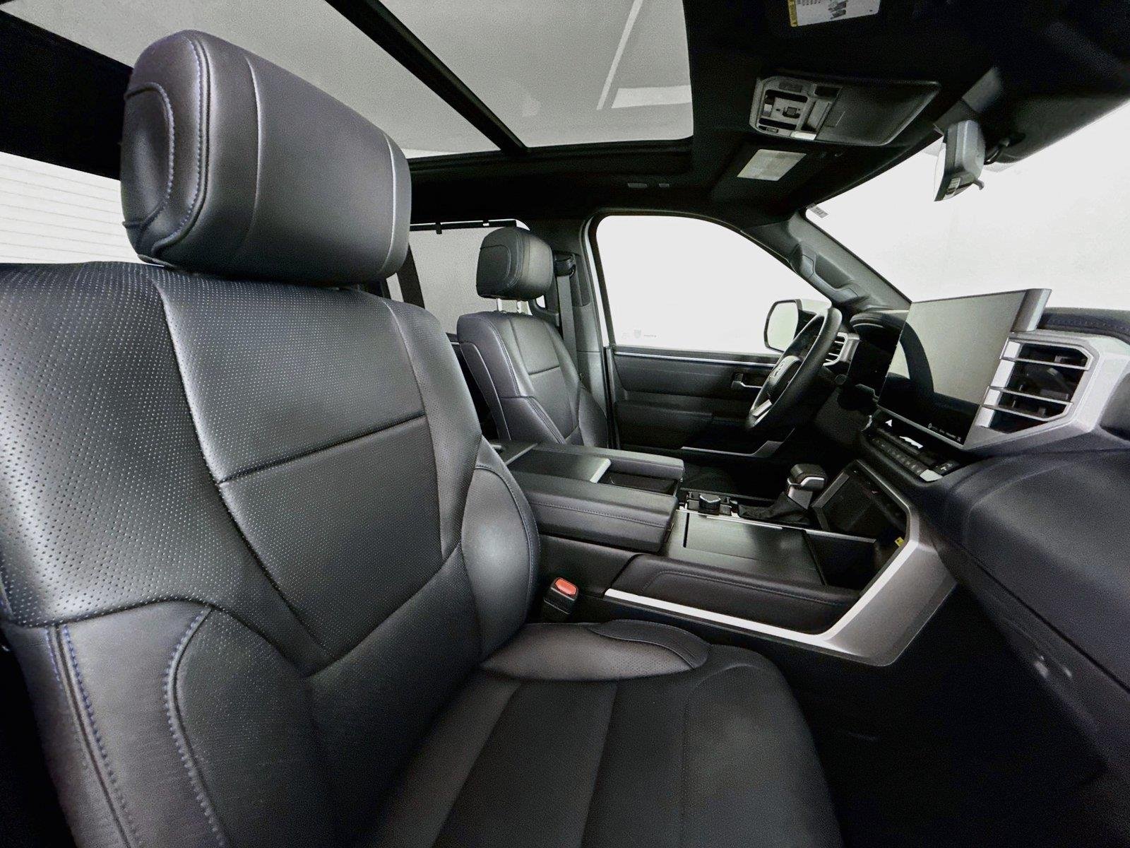 Used 2023 Wind Chill Pearl Toyota Platinum HV image 43