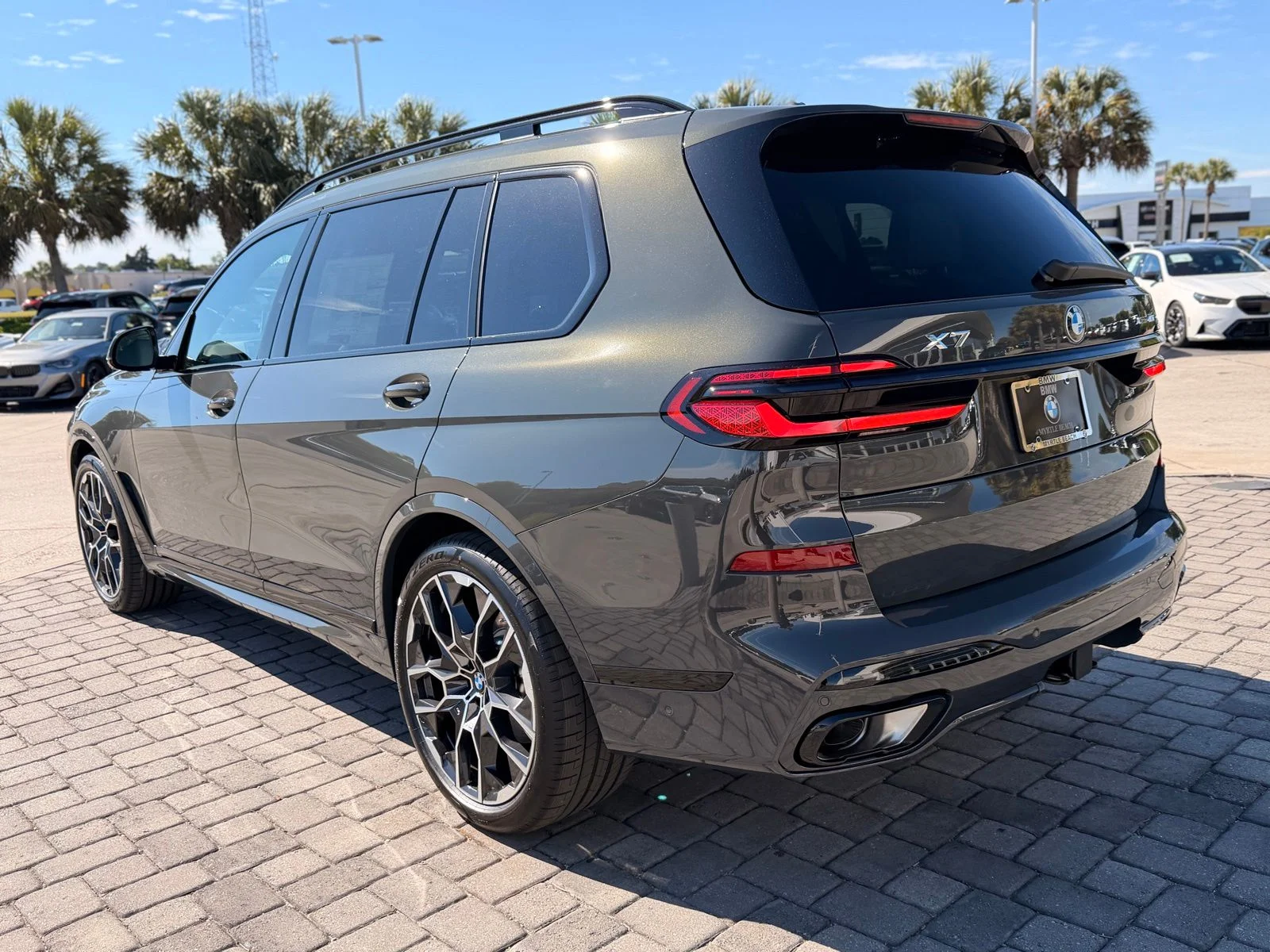 New 2027 Dravit Grey Metallic BMW xDrive40i image 11