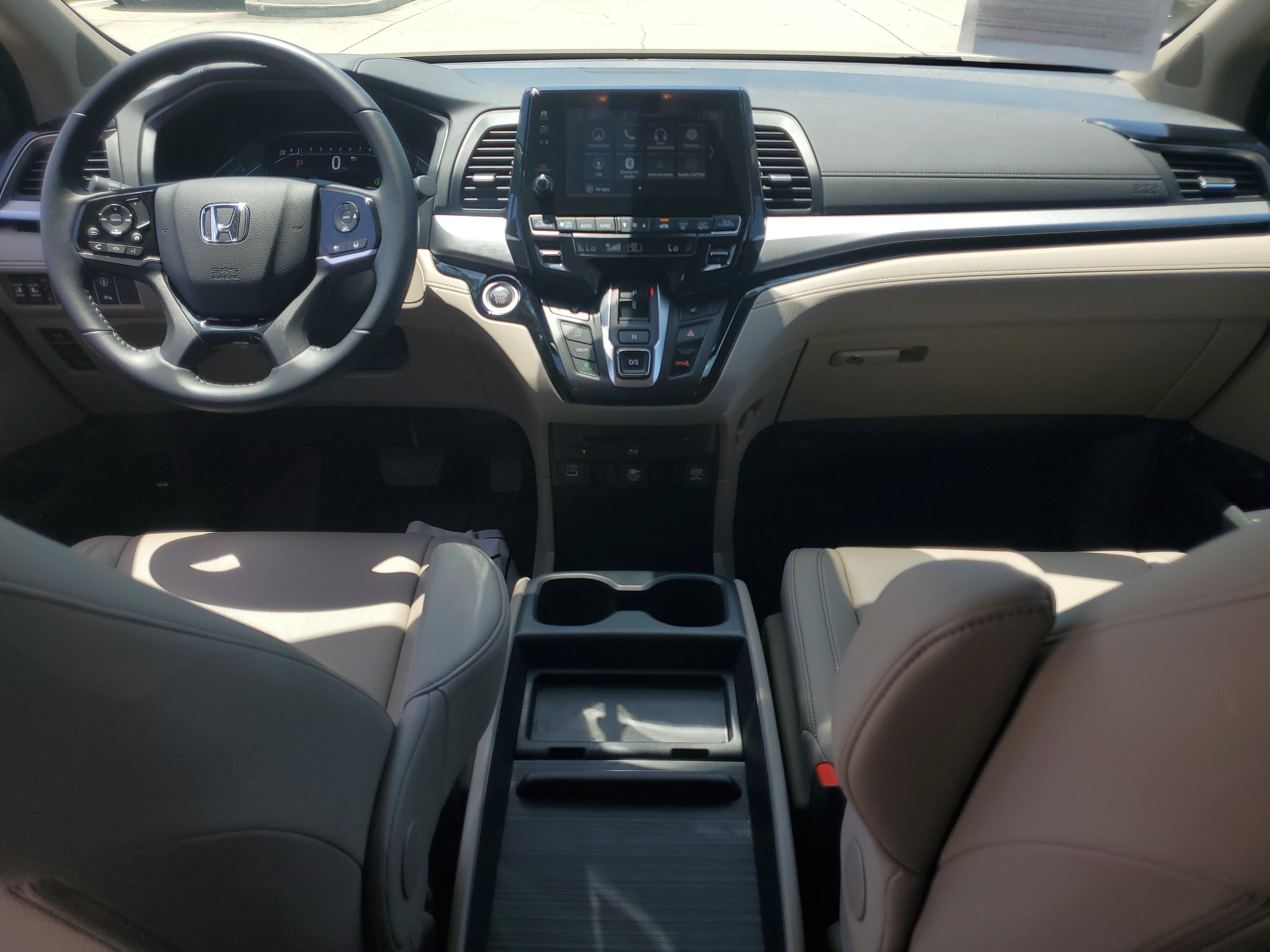 Used 2023  Honda Touring image 16