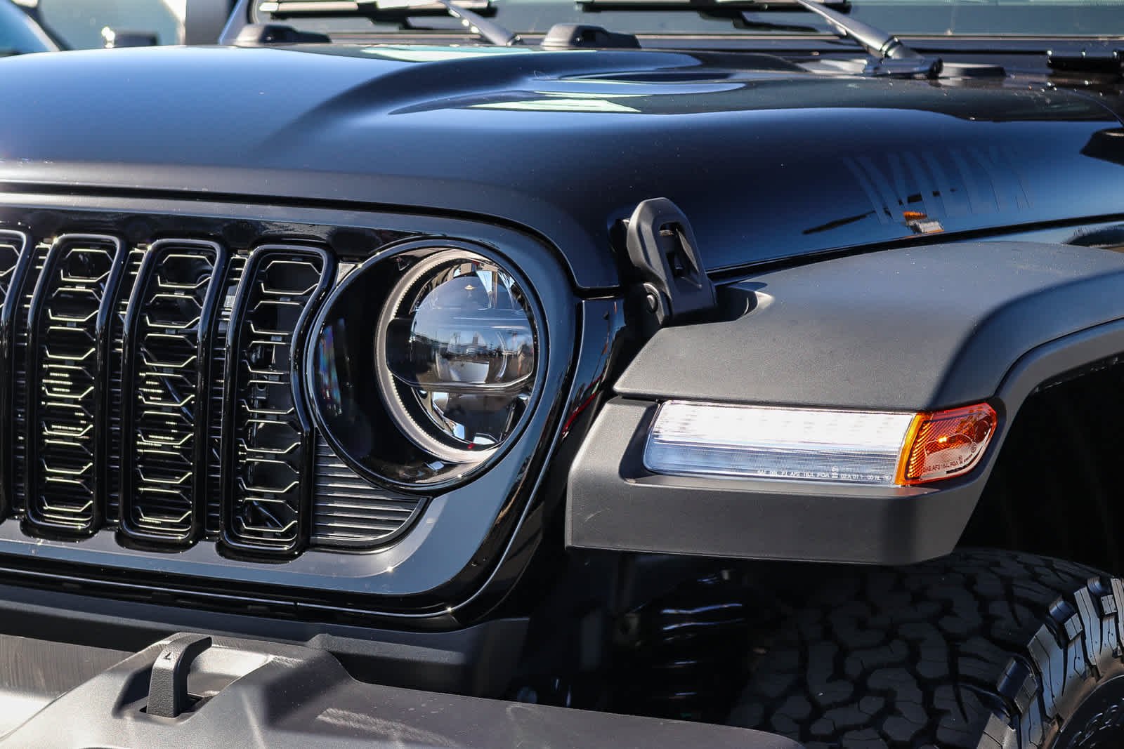 New 2027 Black Clear-Coat Exterior Paint Jeep Willys image 8