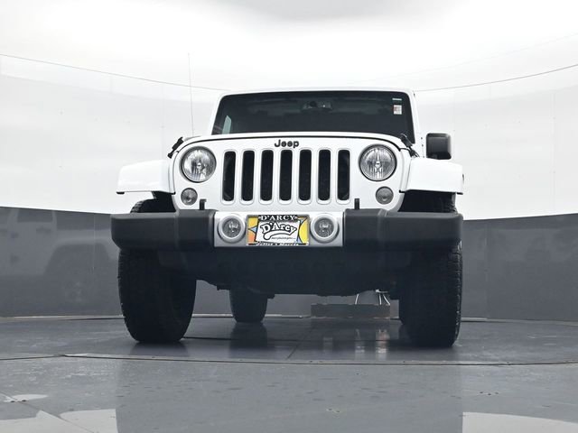Used 2016 White Jeep Sahara image 22