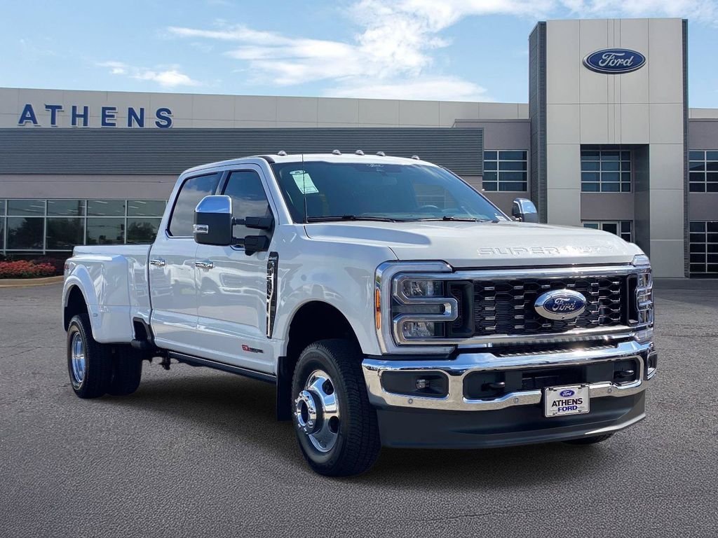 New 2026 Star White Metallic Tri-Coat Ford F-350® King Ranch® image 1