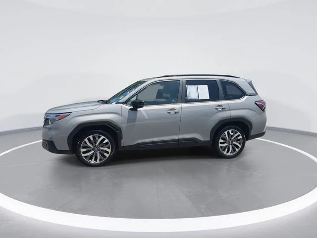 Used 2025 Beige Subaru Touring image 4