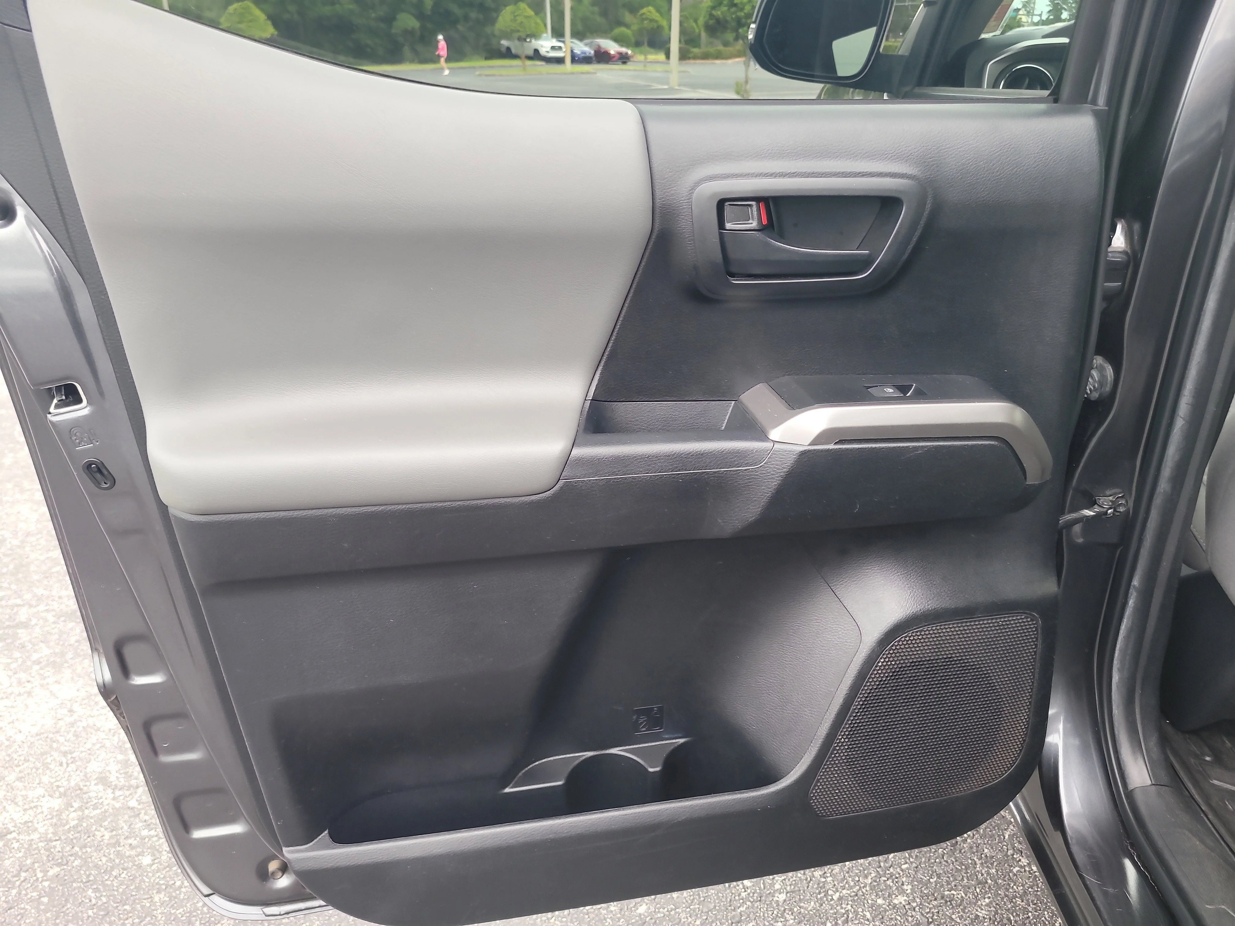 Certified Used 2022 Magnetic Gray Metallic Toyota SR5 image 12