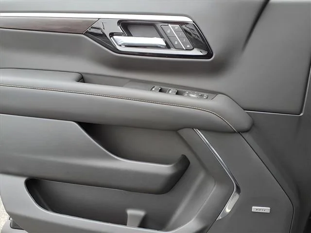 New 2026 Dark Ash Metallic Chevrolet Premier image 13
