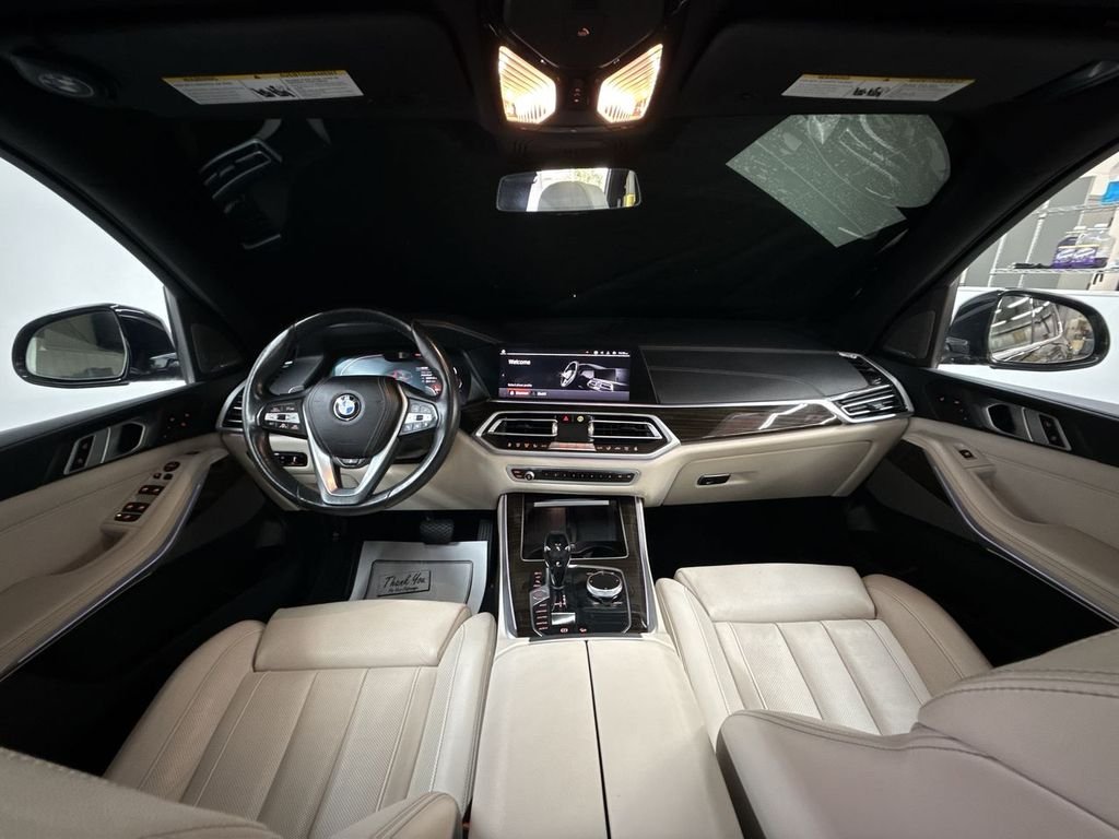 Used 2020 Black Sapphire Metallic BMW xDrive40i image 20