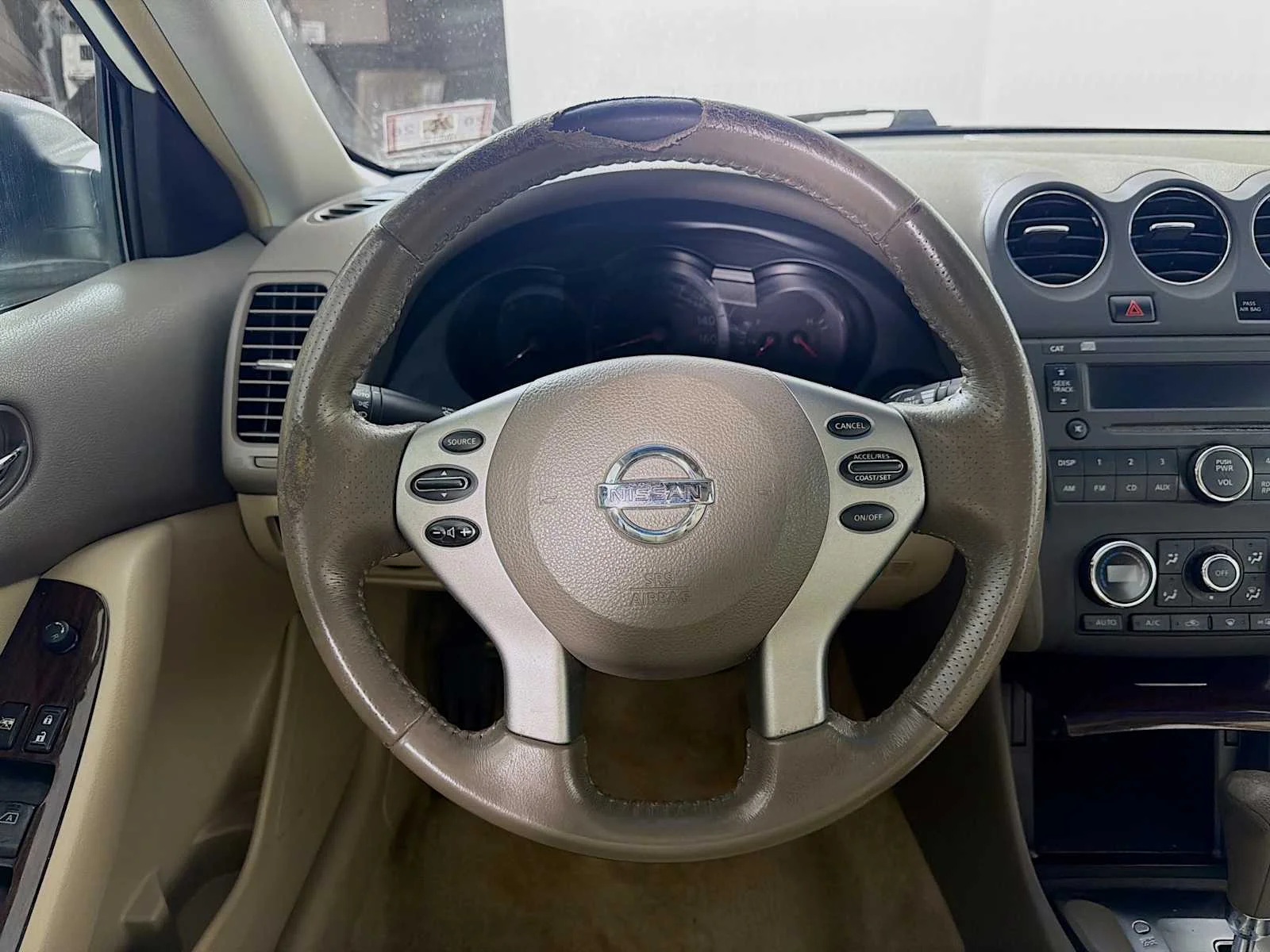 Used 2011 Winter Frost Pearl Nissan 2.5 SL image 9