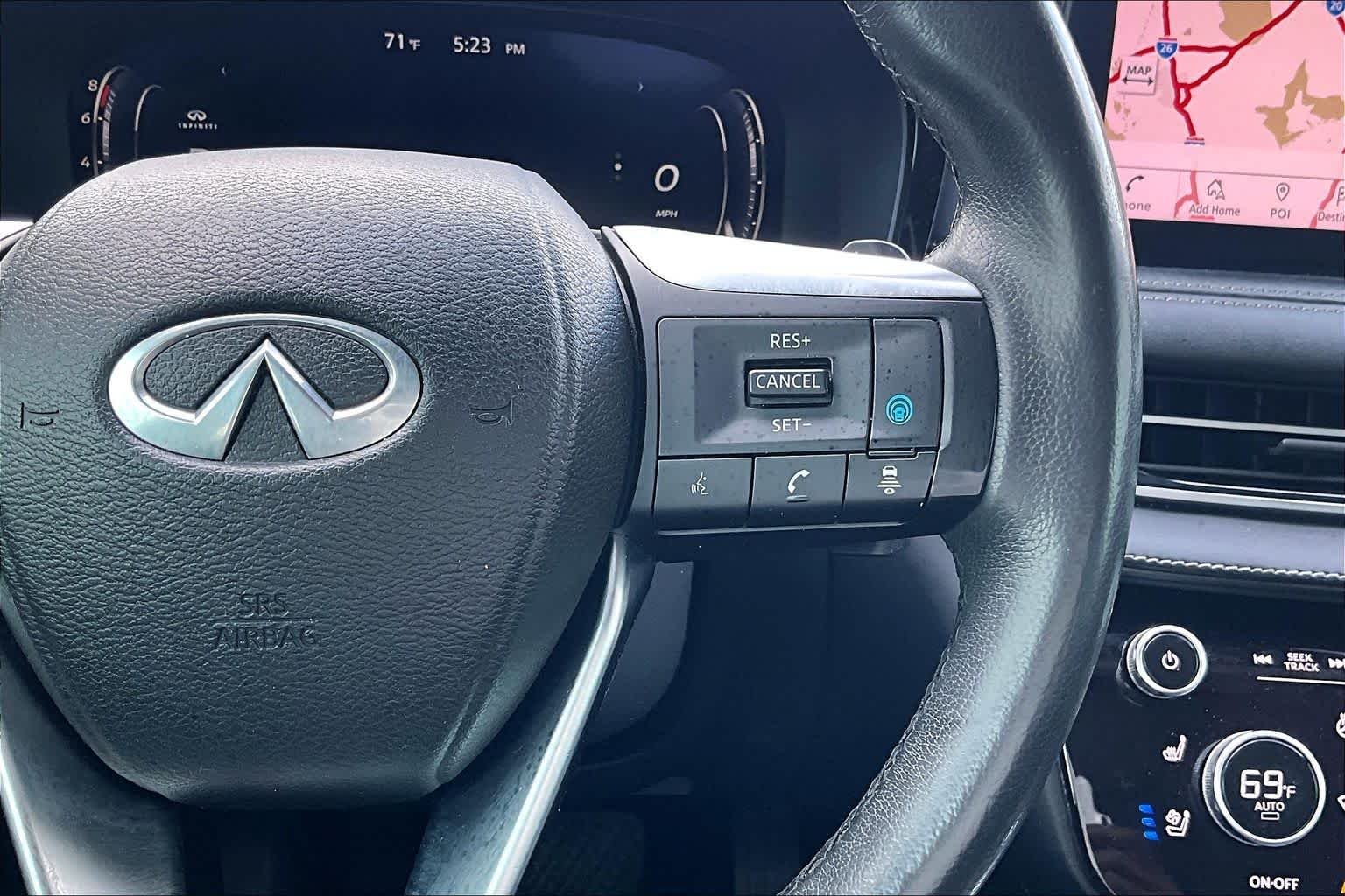 Used 2022 Mocha Almond INFINITI LUXE image 25