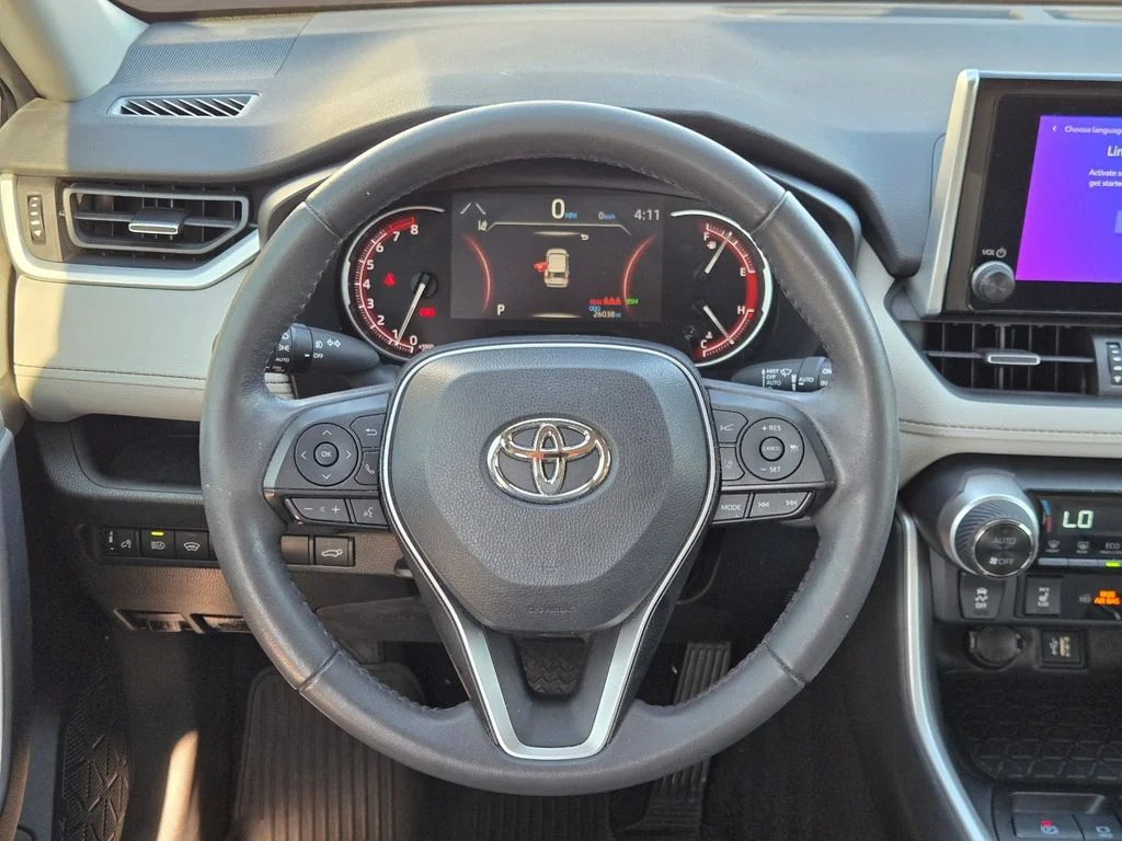 Used 2023 Silver Toyota XLE Premium image 18