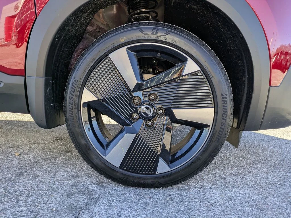 New 2026 Scarlet Ember Tintcoat Nissan SR image 11