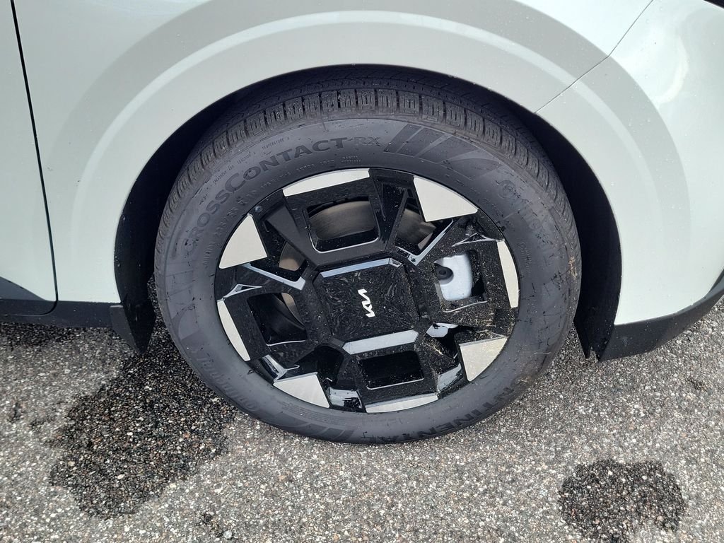 New 2026 White Kia EX image 39