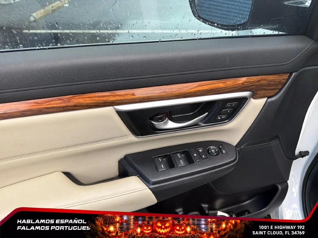 Used 2022 White Honda AWD Touring image 13