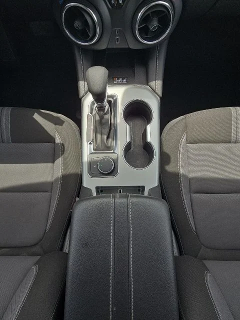 Used 2025 Gray Chevrolet LT image 39