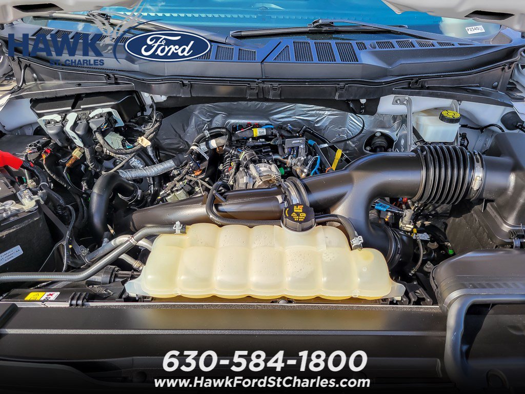 Used 2023 Oxford White Ford XLT image 22