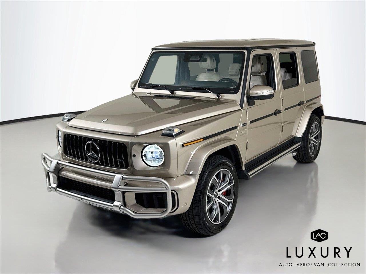 Used 2026 MANUFAKTUR Desert Silver Metallic Mercedes-Benz AMG® G 63 | AMG® Cross Spoke Wheels | Performance Pkg image 3