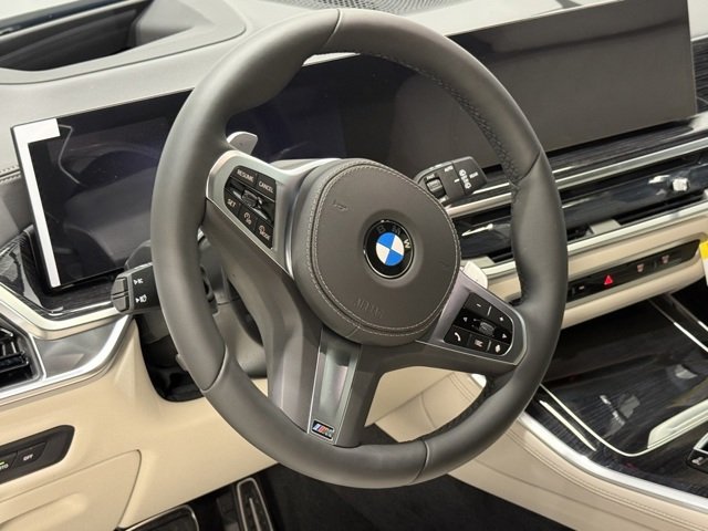Used 2026 Dravit Grey Metallic BMW xDrive40i image 14