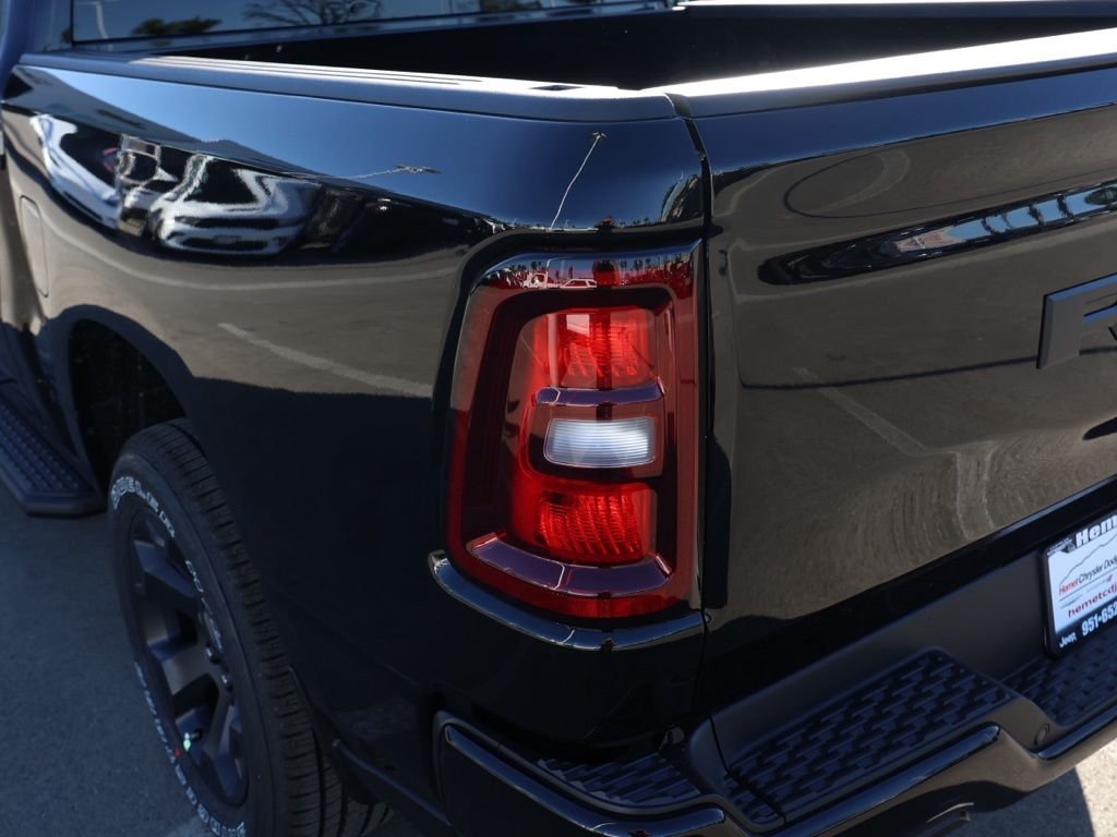 New 2026 Diamond Black Crystal Pearl-Coat Exterior Paint RAM Express image 6