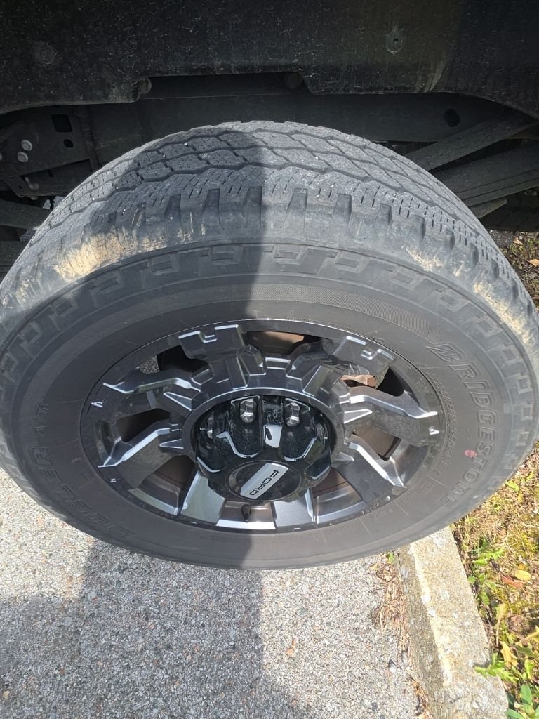 Used 2023 Antimatter Blue Metallic Ford Lariat image 16