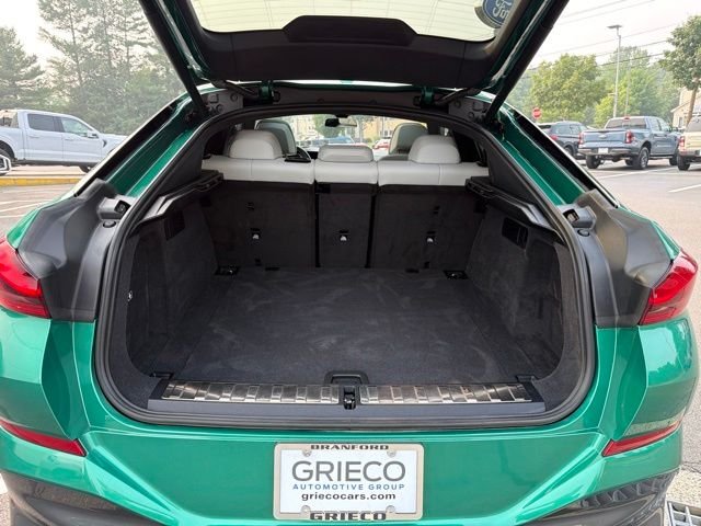 Used 2026 Green BMW M60i image 29