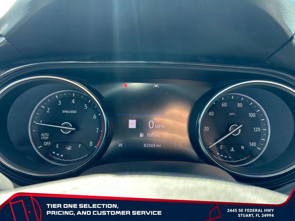 Used 2020 BURNISHED BRONZE METALLIC Buick Select image 20