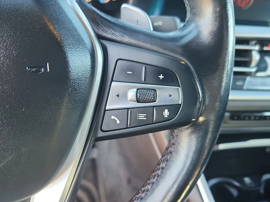 Used 2019 Red BMW 330i xDrive image 22