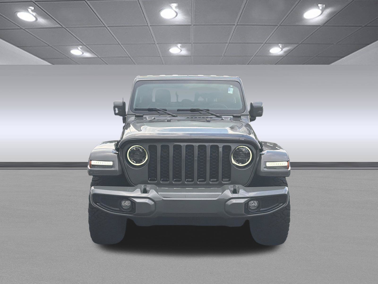 Used 2023 Sting-Gray Clearcoat Jeep High Altitude image 2